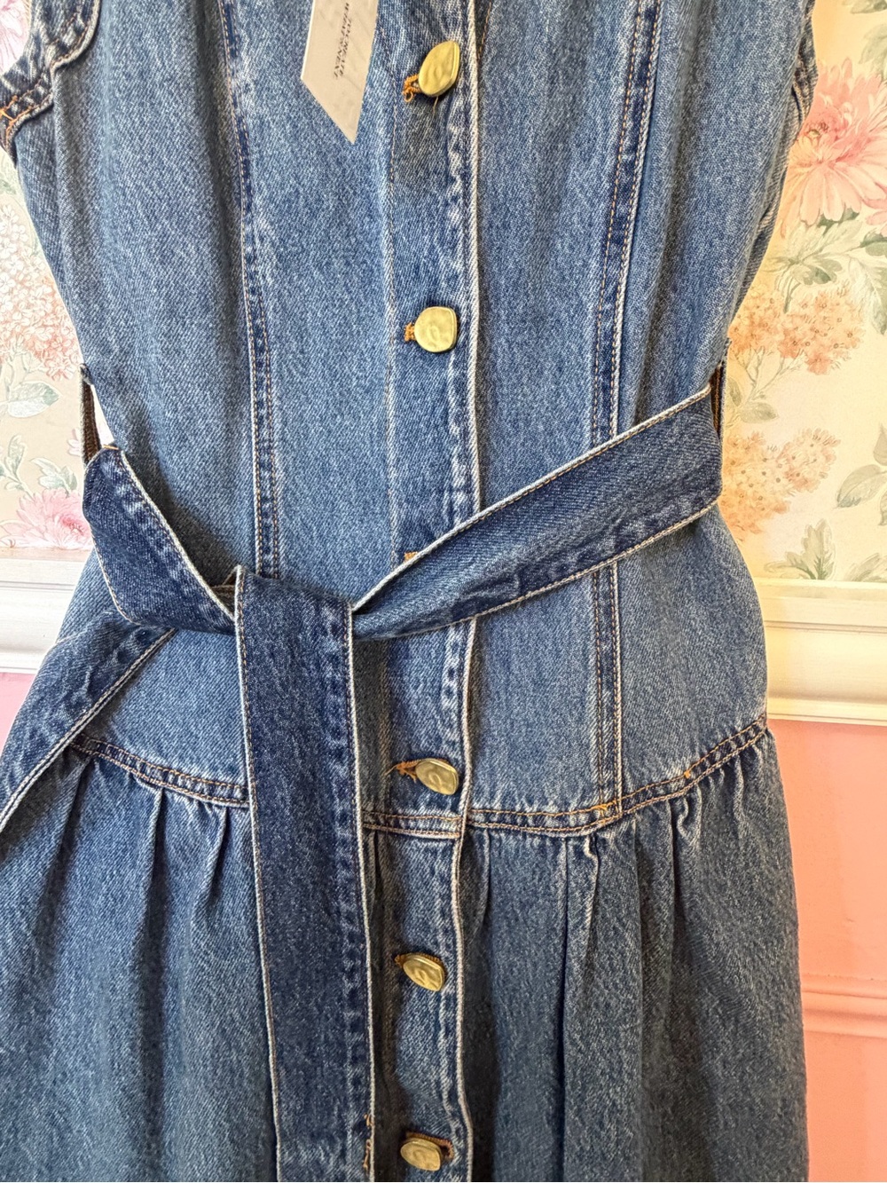 Sleeveless Blue Denim Maxi Dress with Tie Waist - Picture 4 of 7